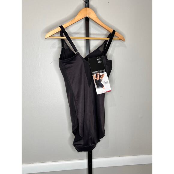 Miraclesuit Sexy Sheer Shaping Extra Firm Bodybriefer Black Women's Size 38D NWT - Picture 3 of 4